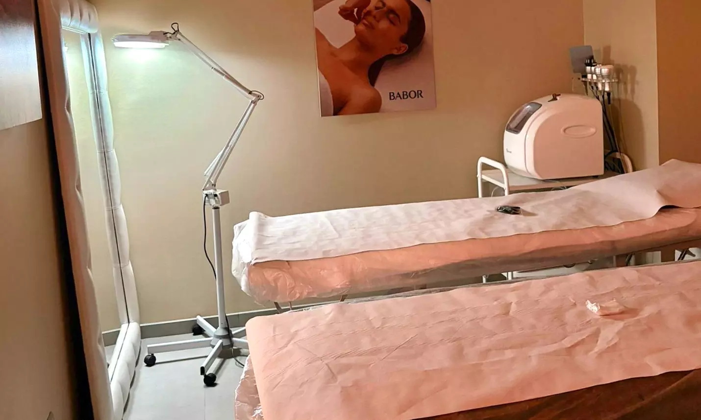 Ritual en pareja de 1 h con piedras calientes en cabina doble privada