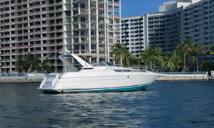 Discover Miami with a Yacht Tour for Six People for Two or Four Hours at Luxury Tours (Up to 50%Off)

 - Second Medium