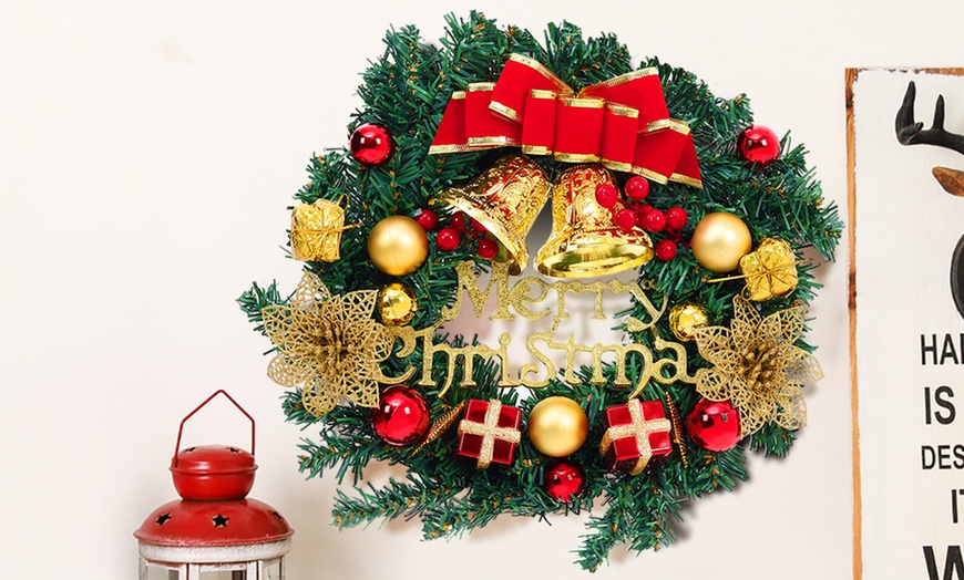 Image 3: Living And Home Christmas Artificial Wreaths, 30cm and 32cm Designs 