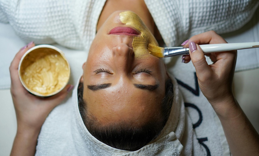 Image 6:  60 or 90 minute HeadSpa & Facial with BodyTreatment