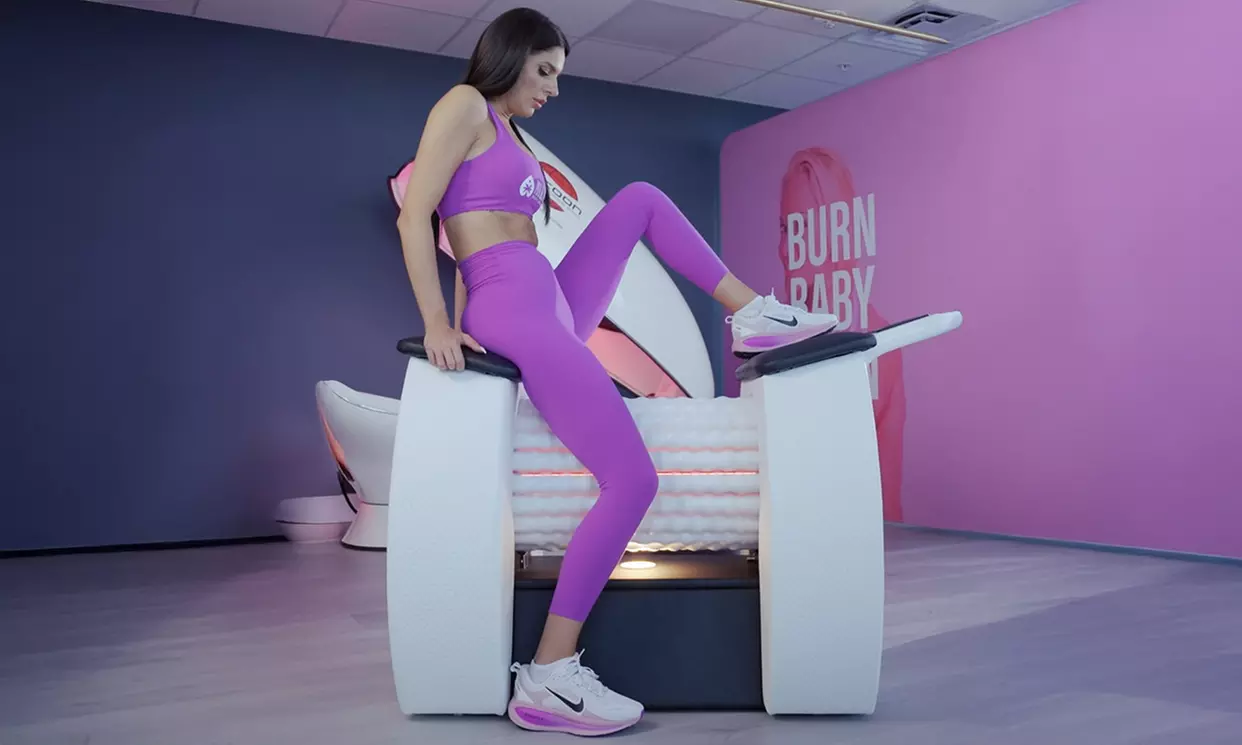 Advanced Wellness: Cocoon DETOX POD & EMS Body Sculpt in Miami