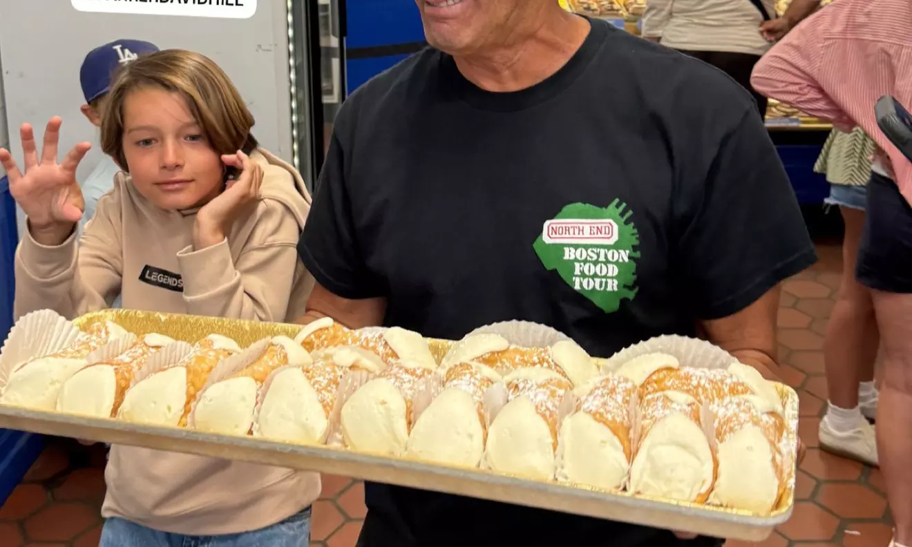 Discover North End Boston Food Tour with a Local Guide