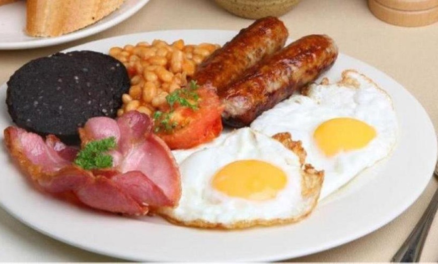 Image 5: Liverpool: Standard Double or Twin Room with Breakfast