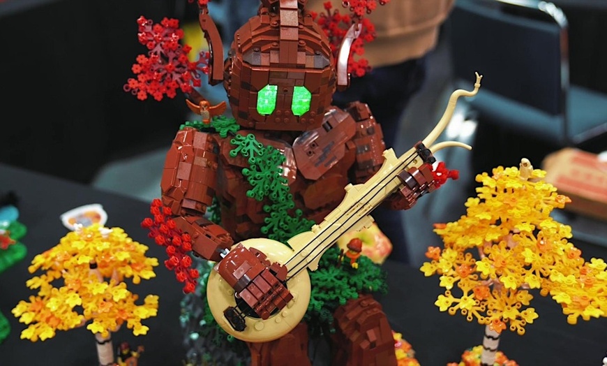 Image 11: Up to 30% Off Nashville's Ultimate LEGO® Fan Convention