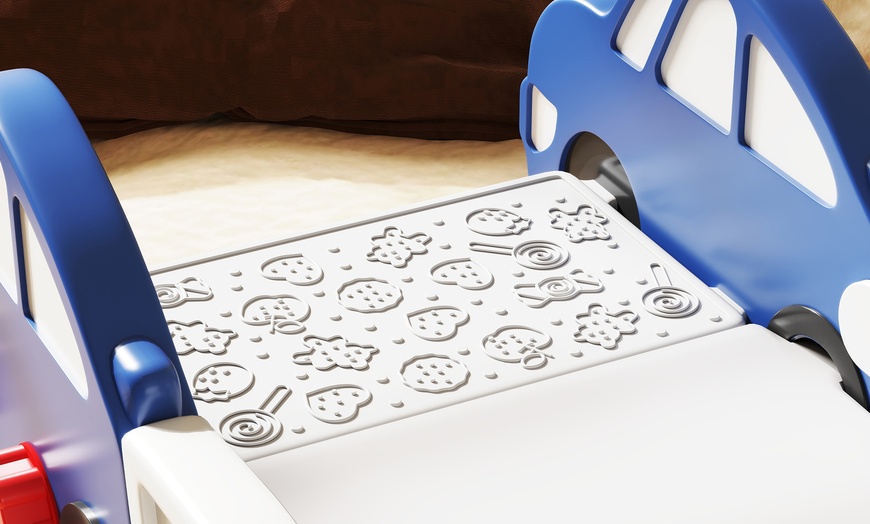 Image 2: Kids' Car Themed Indoor Slide for the Sofa or Bed