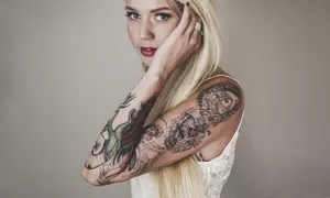 Tatuaje negro o en color