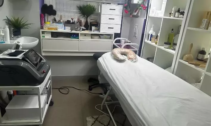 3 o 6 sesiones de eliminación de tatuajes con láser para 1 persona