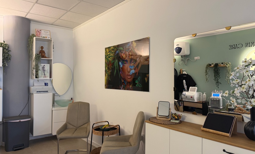 Image 8: Limpieza facial con opción a peeling químico, dermapen o hydrafacial