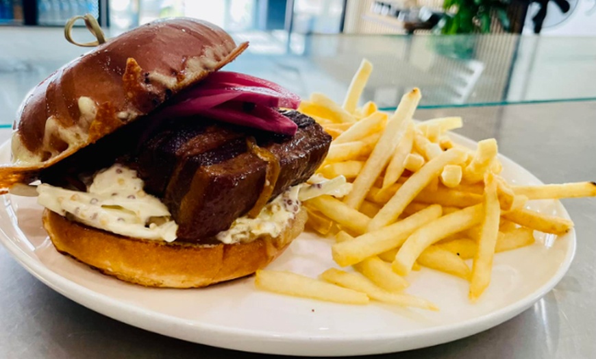 Image 6: Delicious All Day Brekky or Lunch Main Meal + Drink - 1, 2 or 4 People