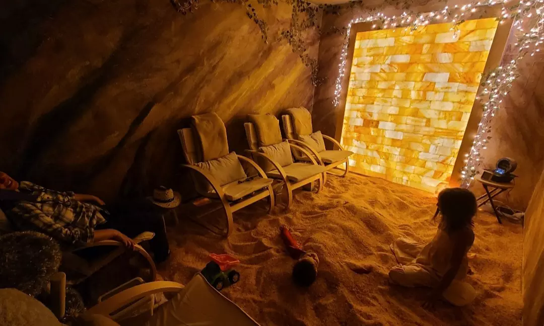 $39 for 20-Minute Introductory Salt-Cave Session for Two People with Gift - Primary Image