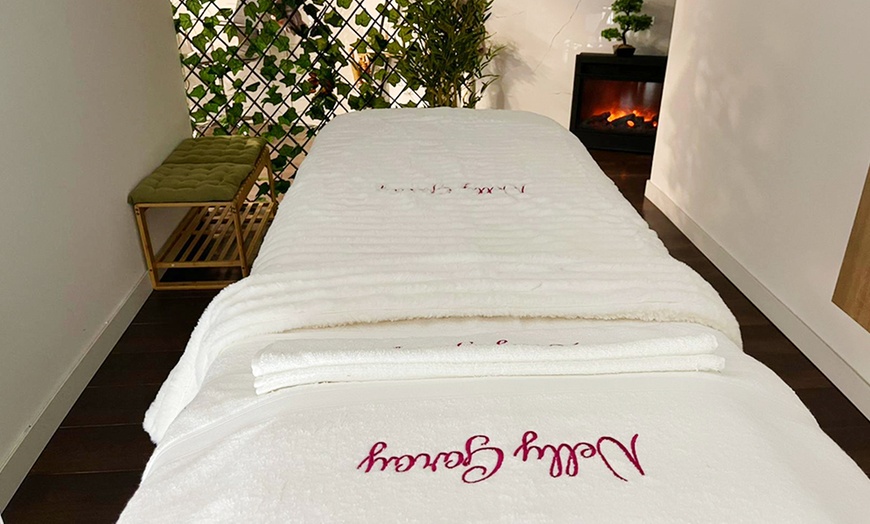 Image 3: Date unos mimos: masaje relajante de 30 o 60 minutos a elegir para 1