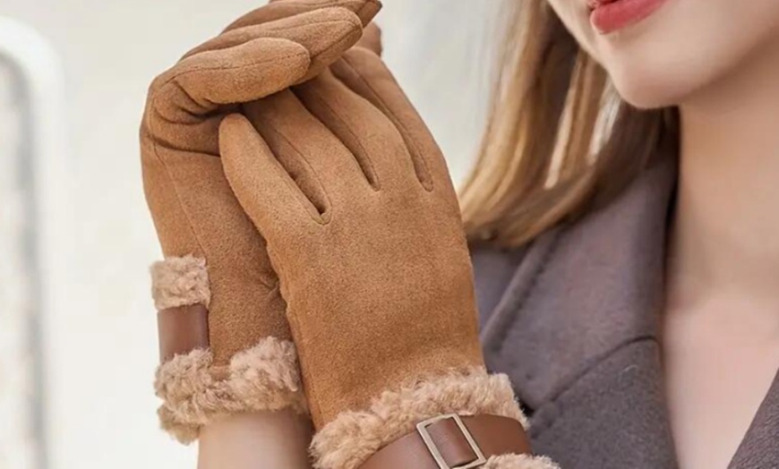 Image 4: Women's Touch Screen Winter Warm Gloves