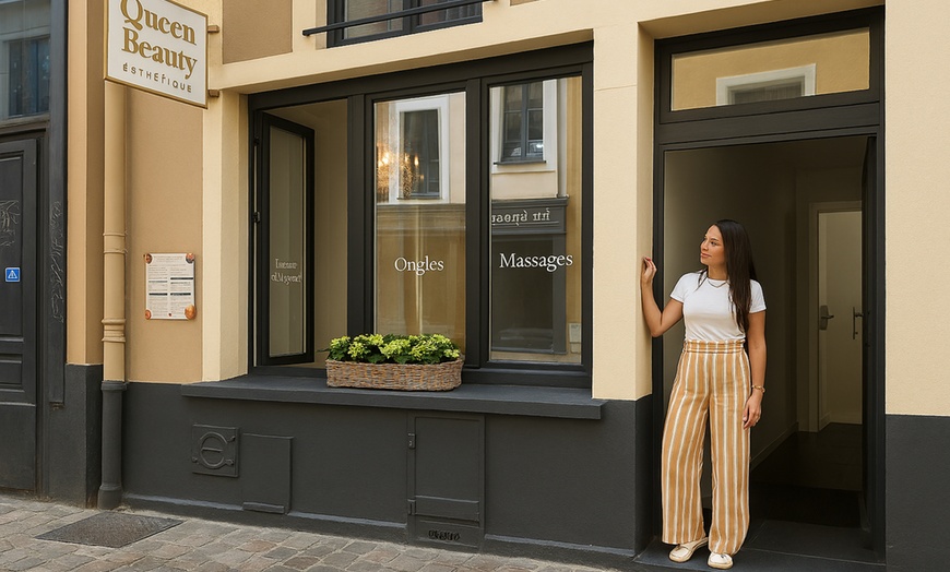 Image 1: Beauté des pieds avec pose de vernis semi-permanent par Queen beauty