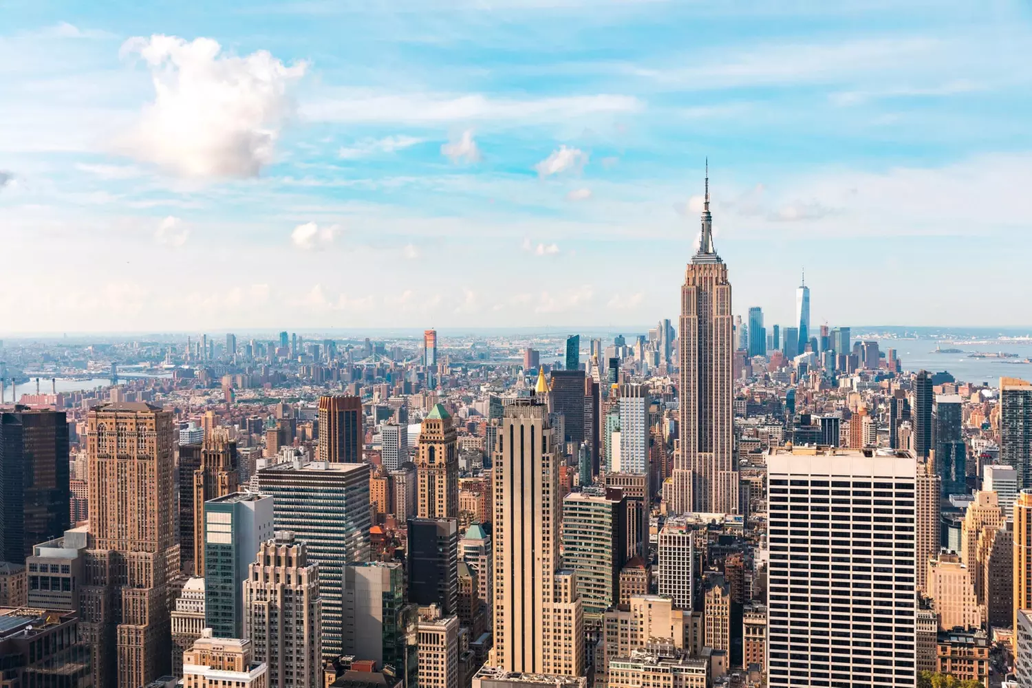 Up to 40% Off 24 Hour Hop On Hop Off Bus NYC Tour Package! 