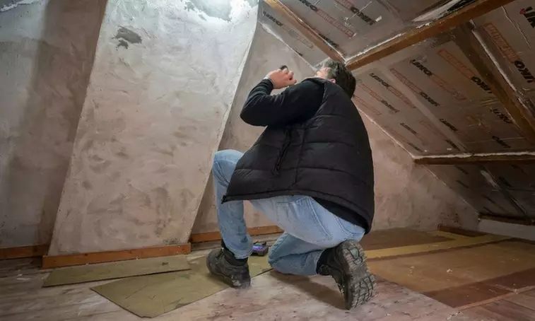 Bouwkundige inspectie van je huis met een drone, meerdere opties