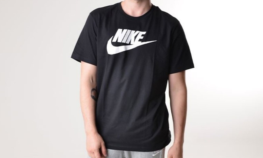 Image 9: Nike Sportswear Futura Icon T-Shirt