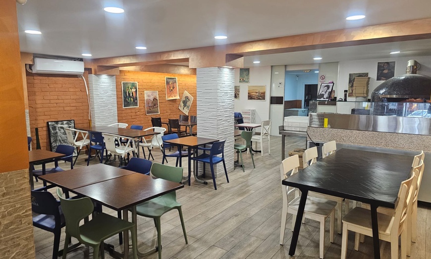 Image 4: Menú italiano con entrante, postre y bebida para 2 o 4 personas