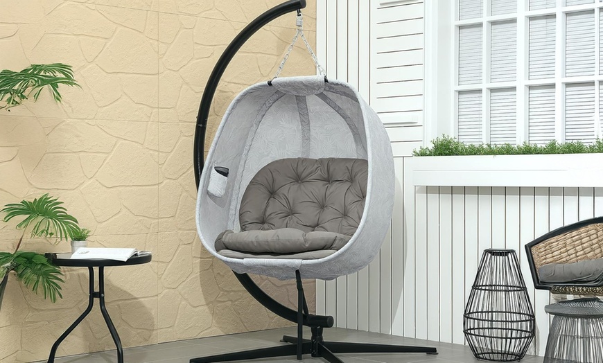 Image 6: Egg and Swing Chair Selection