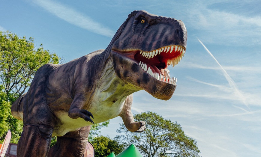 Image 3: Ticket to Dinosaurs In The Park for 2, 3 or 4 (17th May-8th June 2025)