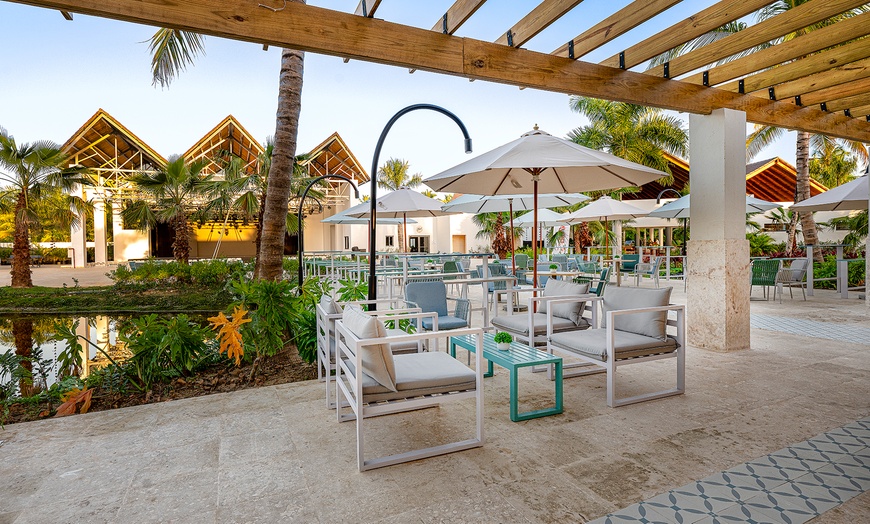 Image 9: ✈4-Night All-Inclusive Punta Cana Vacation from Travel by Jen