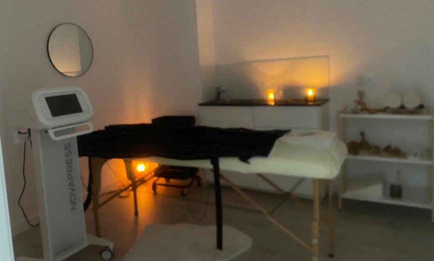 Image 5: Masaje corporal con técnica a elgir de 45, 60 o 75 minutos para 1 