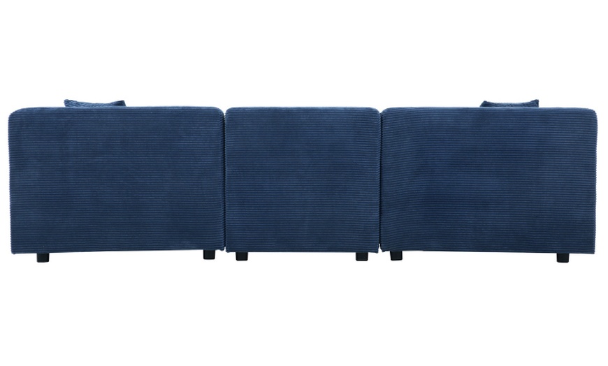 Image 25: Canapé modulable 3 ou 4 places avec pouf en velours côtelé de Kocoon