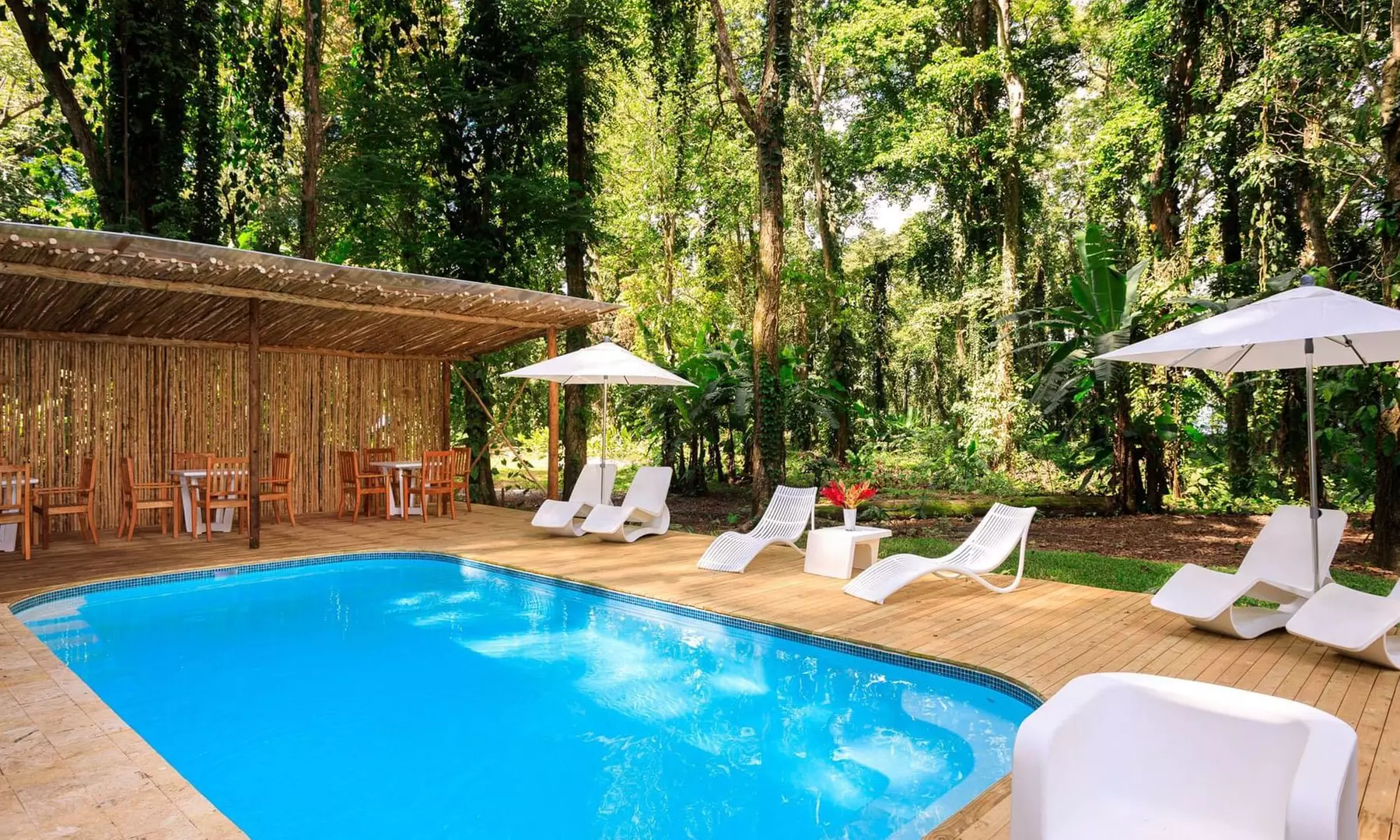 ✈ 5-Night Luxe Costa Rica Beach & City Trip with Air & Car