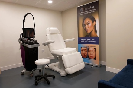 Initial Consultation and 20 Units of Botox - Skin 22 Concierge Skin