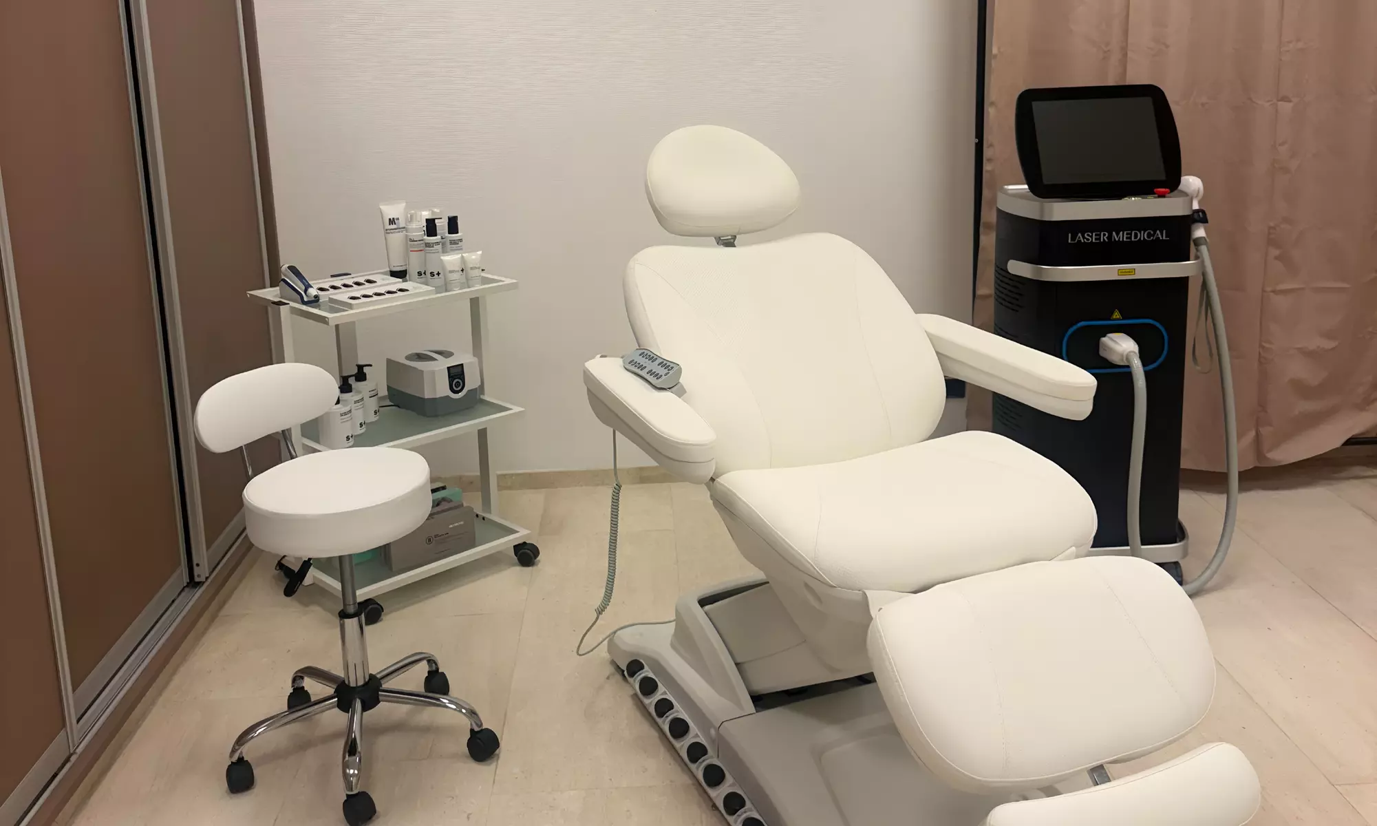 Zwaai dag tegen stoppels met de Diode Ice laser voor een gladde huid