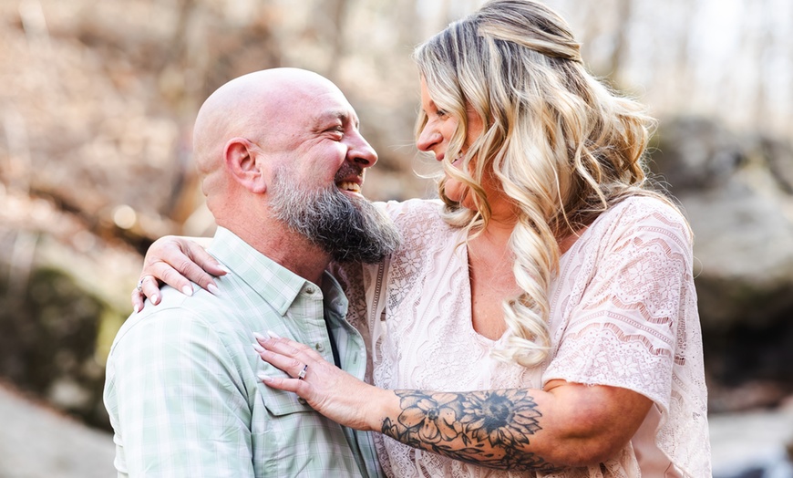 Image 6: 60, 90, or 120-Min Outdoor Photo Sessions to Capture Your Best Moments