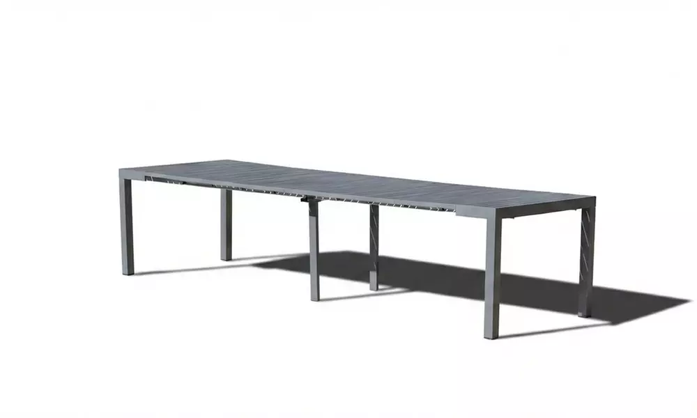 Console extensible "Lacos" de Kocoon en aluminium, chaises en option