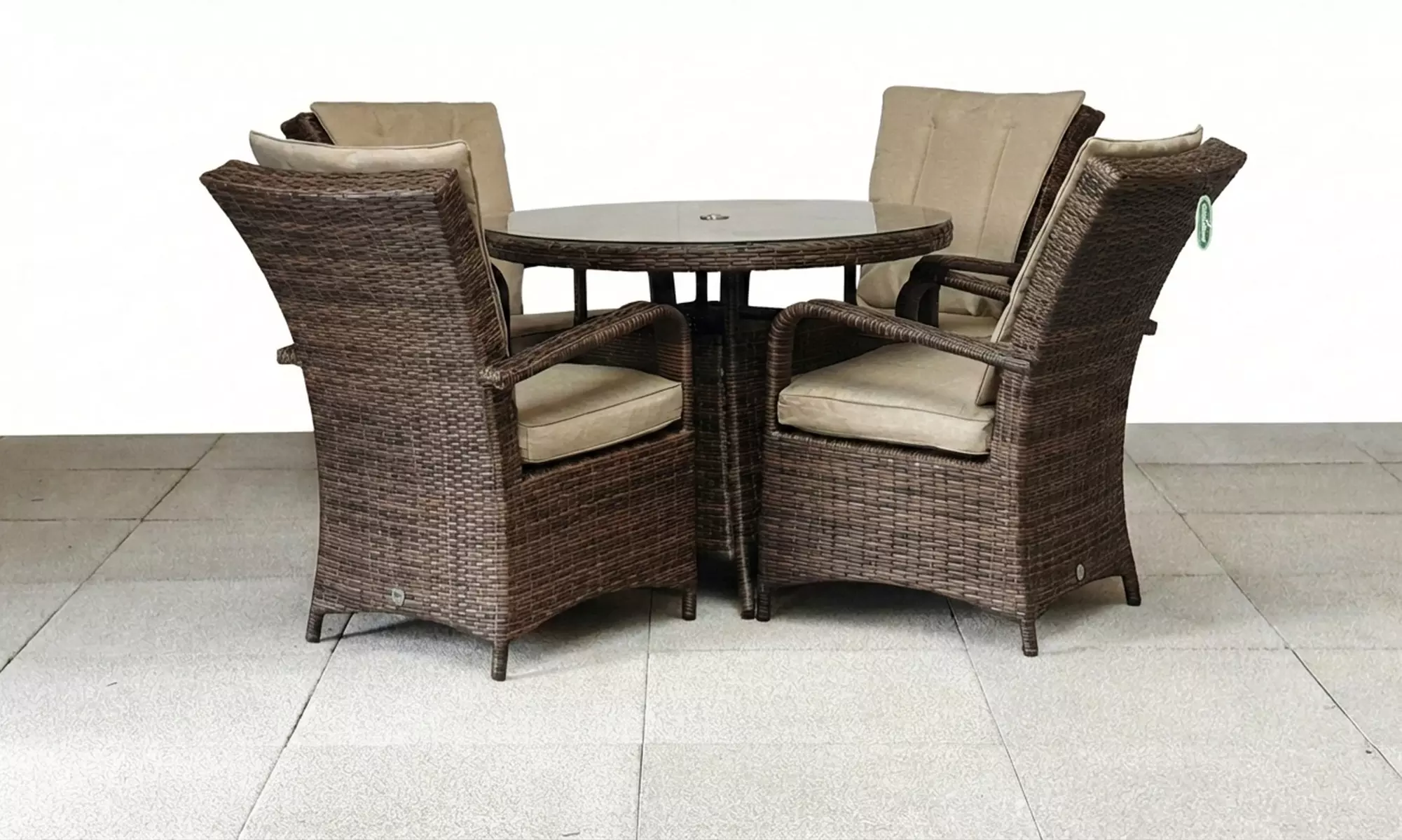Signature Weave Florida 4-Seat Outdoor Dining Set