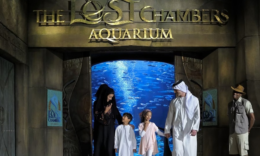 Image 10: Lost Chamber Aquarium, Monorail, Dolphin & Seal Show & More