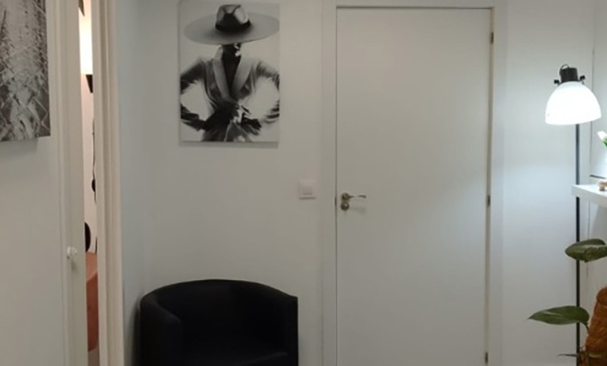 Image 6: Hidrolimpieza facial con radiofrecuencia y electroestimulación 