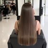 Image 1: Cheveux disciplinés et brillants avec soin capillaire professionnel