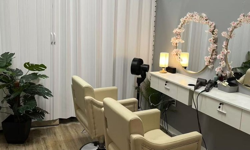 Image 2: 70 Min Head Spa w/Massage on Neck & Scalp + Mini-Facial for 1 or 2