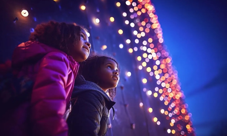 Image 3: Wunderlight im Wunderland Kalkar: All-Inclusive Zimmer & Freizeitpark