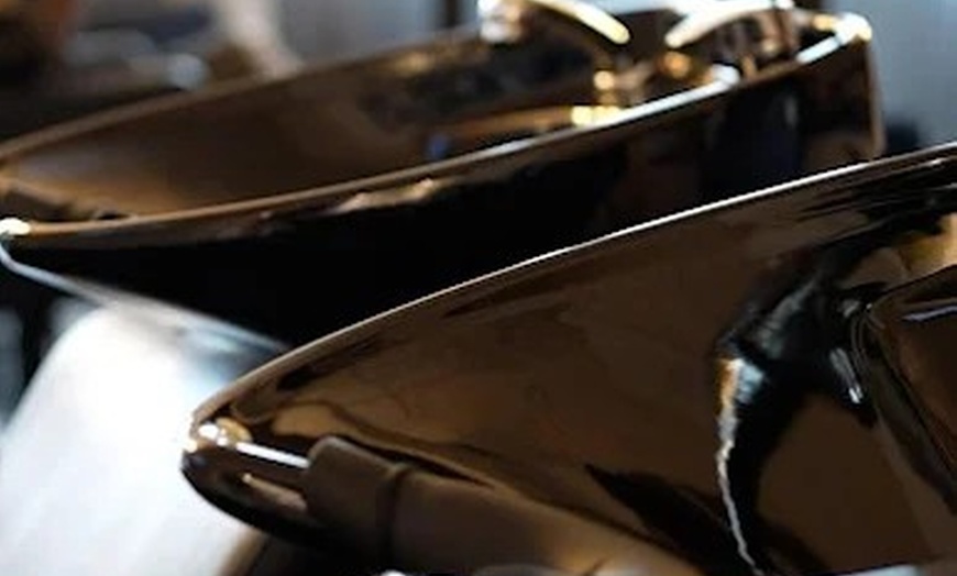 Image 4: Damen-Haarschnitt optional mit Ansatzfarbe, Strähnchen oder  Balayage