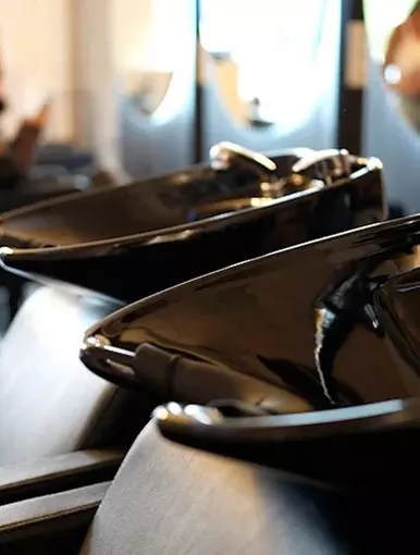 Damen-Haarschnitt optional mit Ansatzfarbe, Strähnchen oder  Balayage