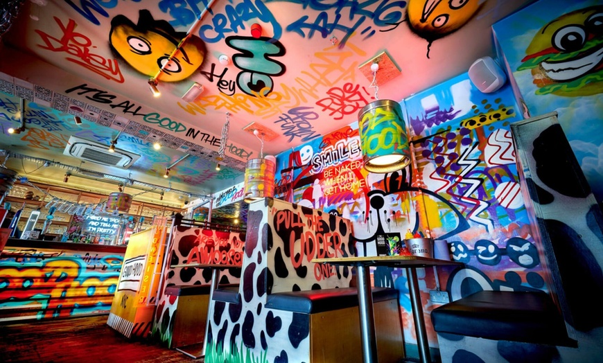 Image 7: Burger & Fries Combo for 1, 2, or 4 – Grab a Bite or Feast Together