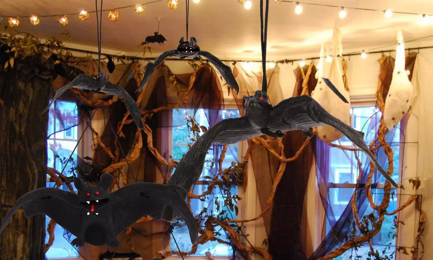 4Pcs Halloween Hanging Fake Bat Props Party Decor Prank Joke Toys - Primary Image
