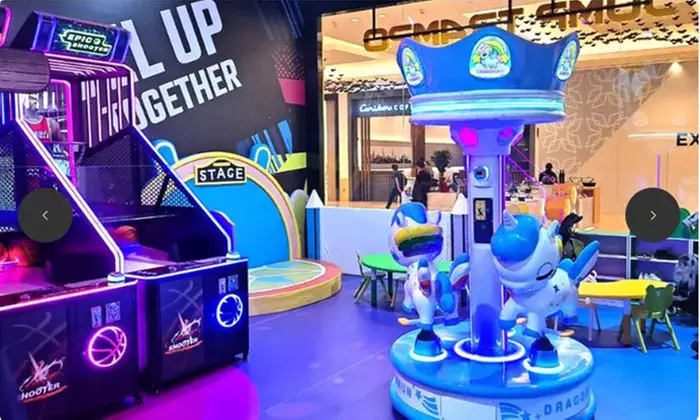 For One Kid: Yas Mall Jump Trampo - 90-minute Super Saver Pass