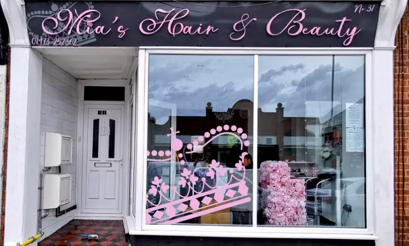 Back, Neck, Shoulder & Facial Massages or Luxury Crystal Facial at Mias Hair And Beauty: Upto 56% Off - Image 2