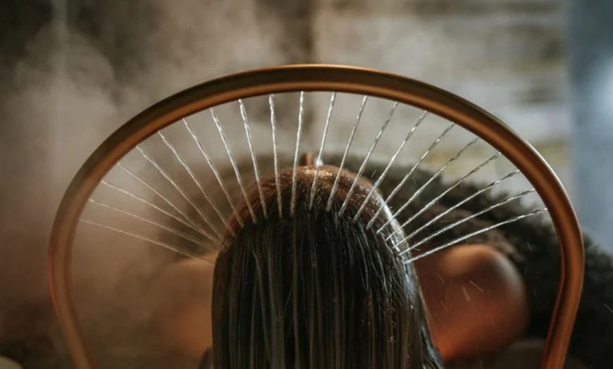 Image 2: Indulge in a Relaxing Japanese Head Spa w/w/o Facial and Jelly Mask