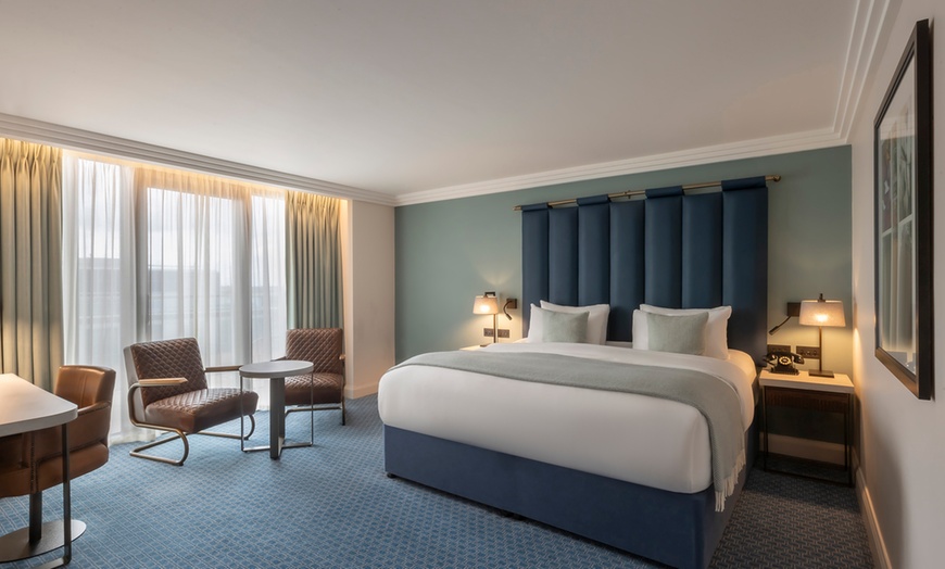 Image 4: Cambridgeshire: Deluxe Double Room or Executive King Room w/ Breakfast