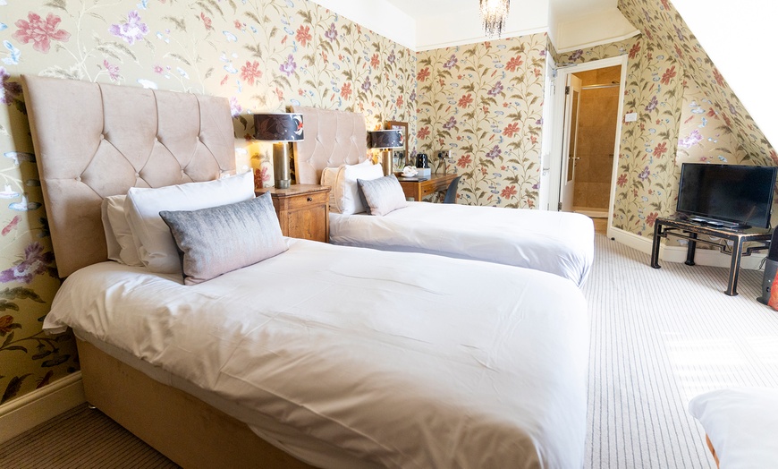 Image 7: Discover Historic Bath: 1 - 3 Night Stay with Breakfast