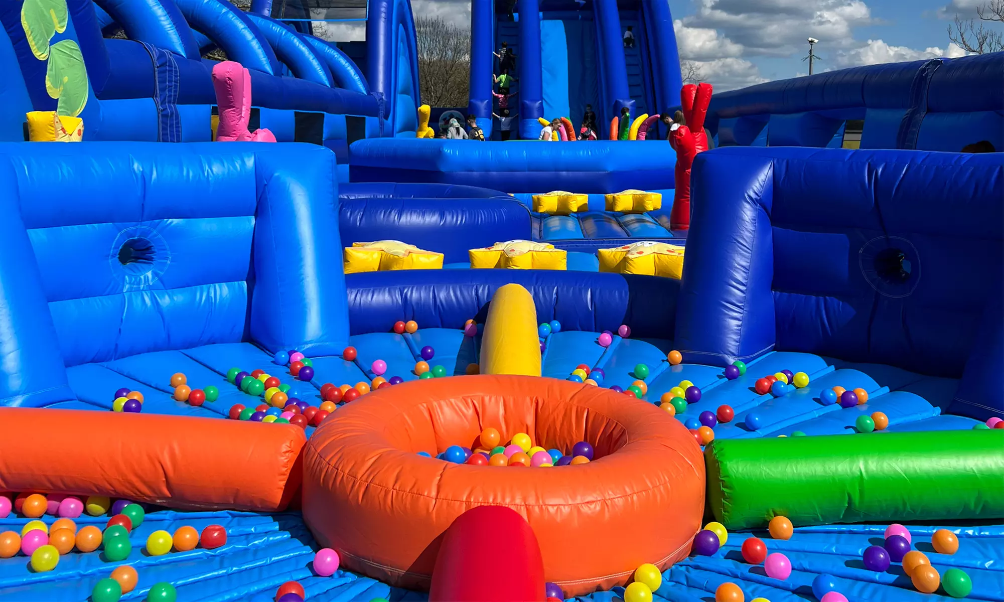 Bounsea Easter Bash –Giant Inflatable Park Experience in Barking Park