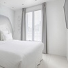 Image 6: Paris, 11ᵉ : chambre double blanche ou Soft avec PDJ en option