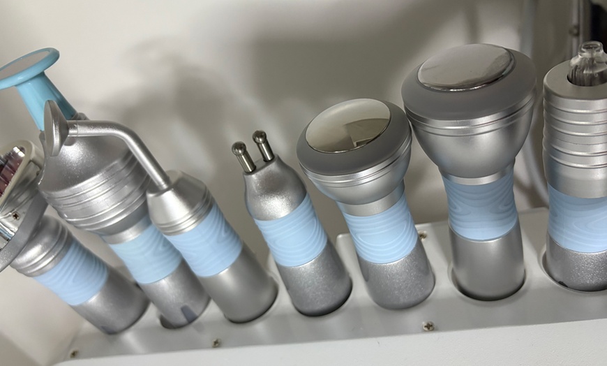 Image 5: Tratamiento de spa capilar coreano con aparatología, masaje y esencias