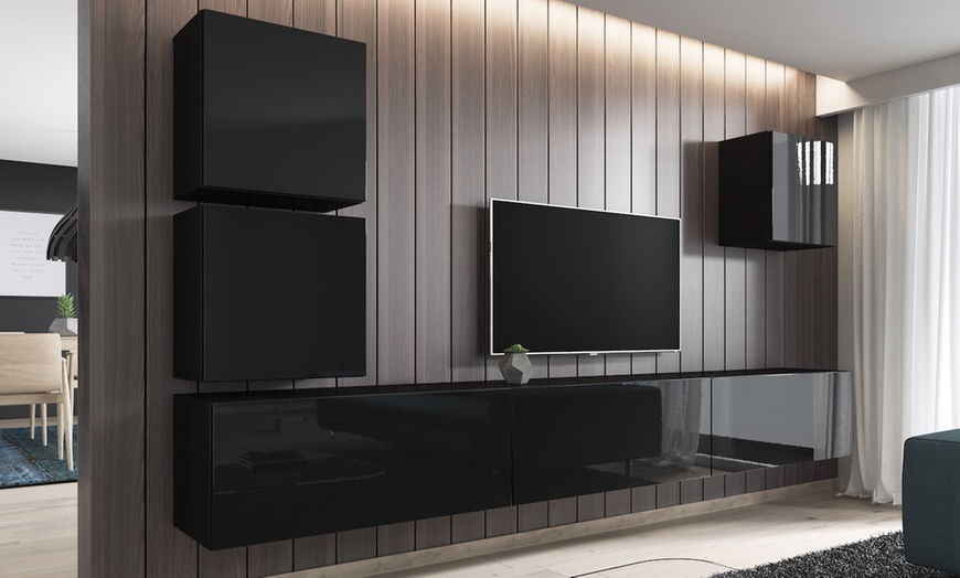 Image 2: Wall System Furniture